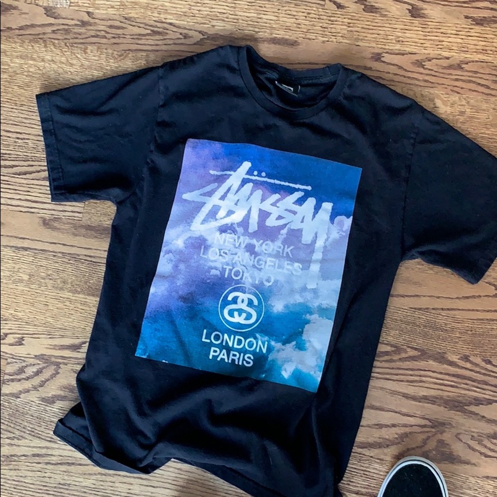 🔥 Stussy Graphic T-Shirt Size Medium 🔥